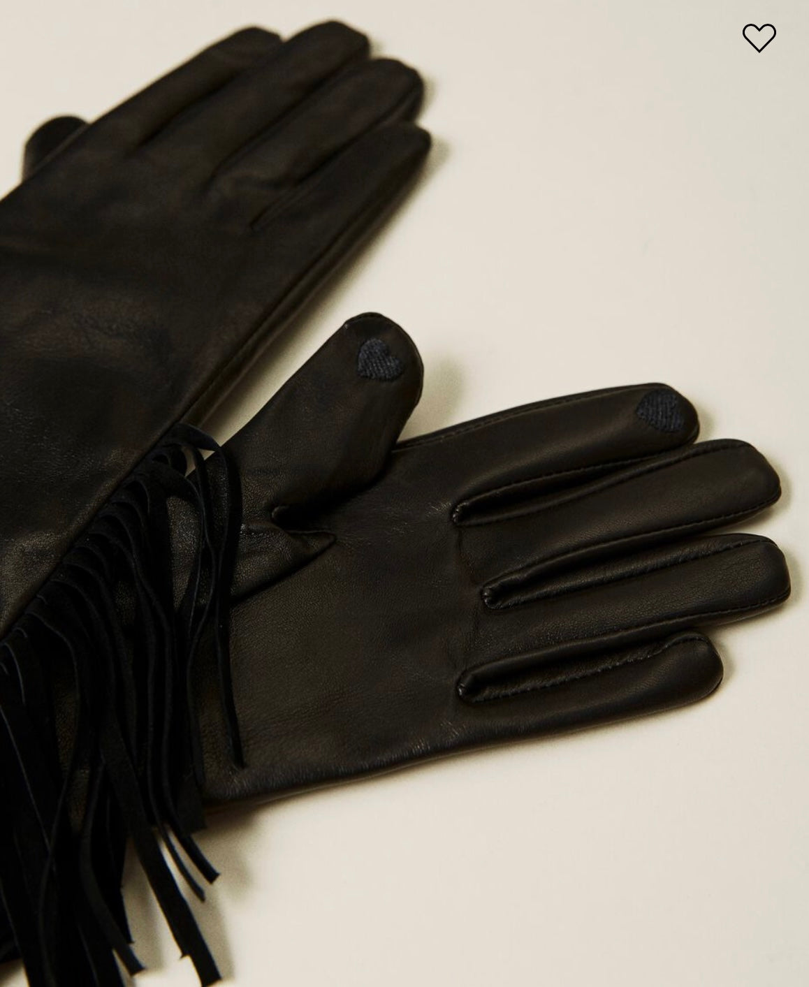 Leather gloves with fringes