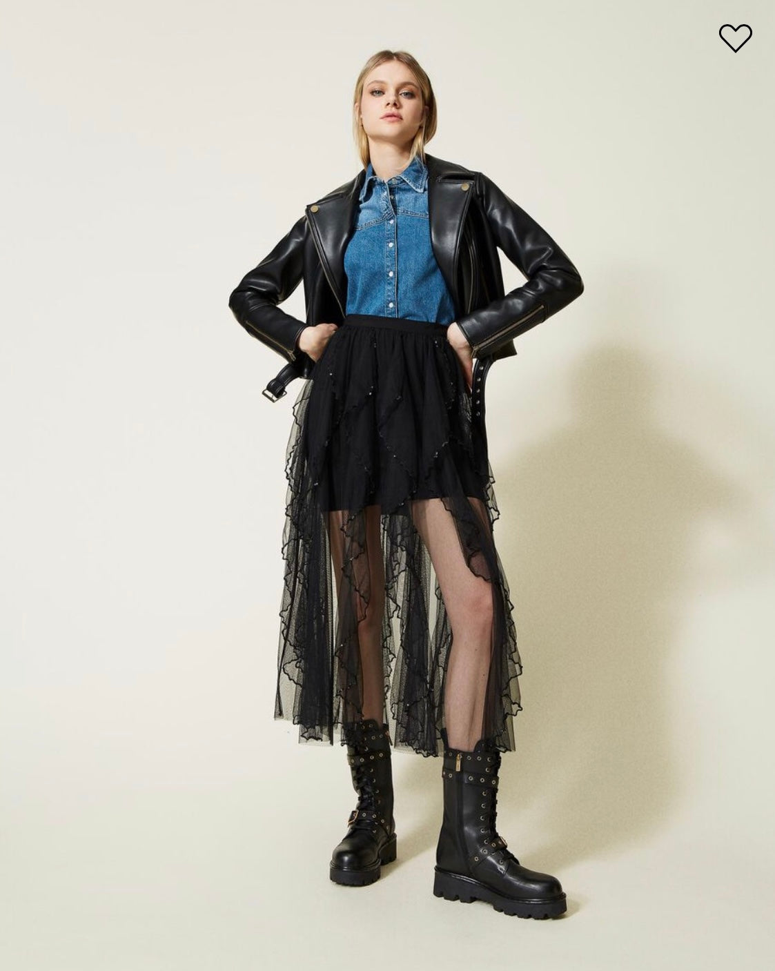 Long tulle skirt with ruffles