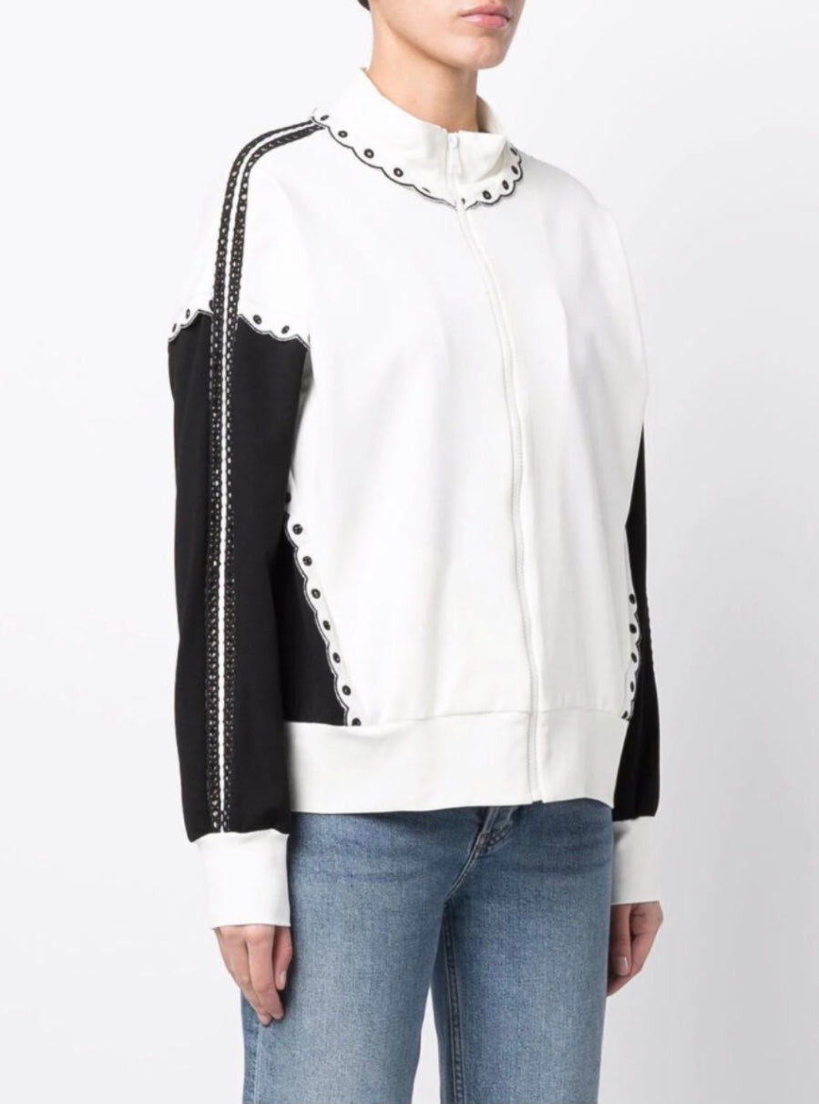 Sports suit with rhinestones