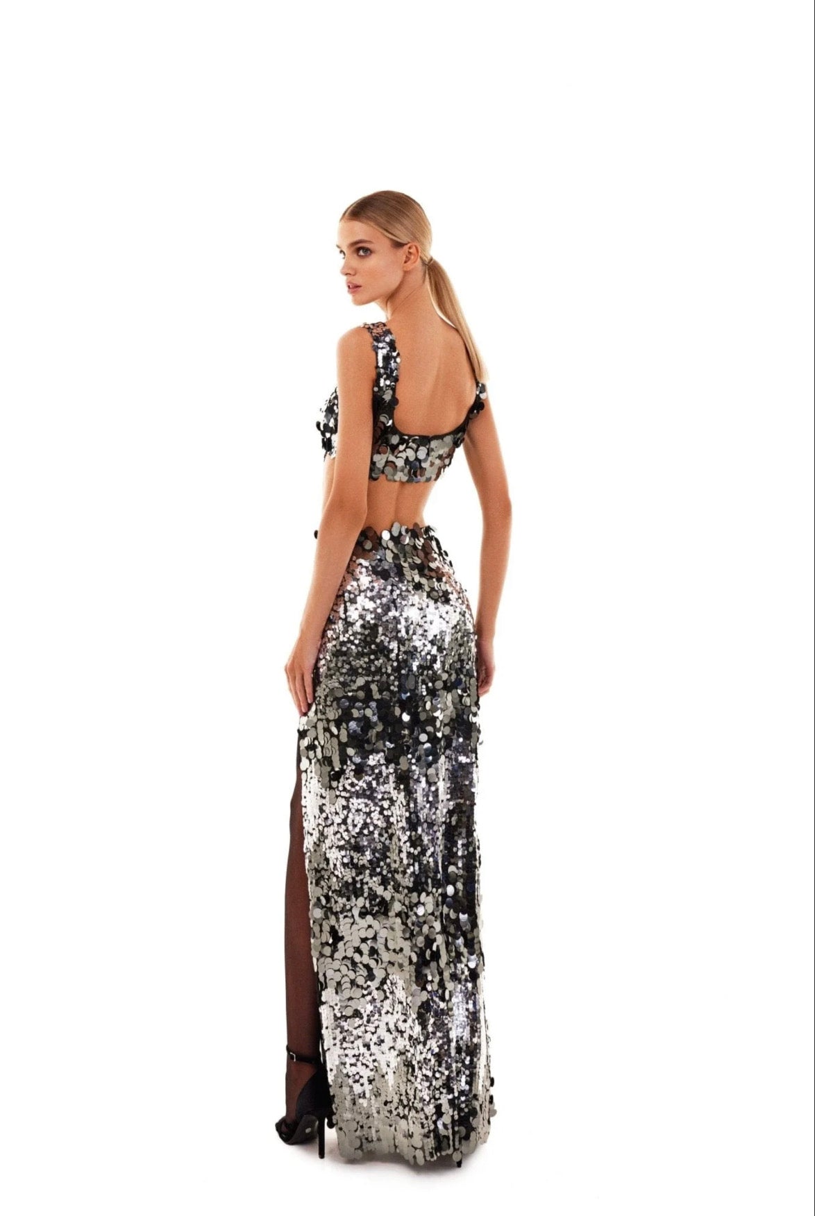 Dazzling sequined set